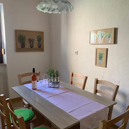 Am Kräutergarten * Müden